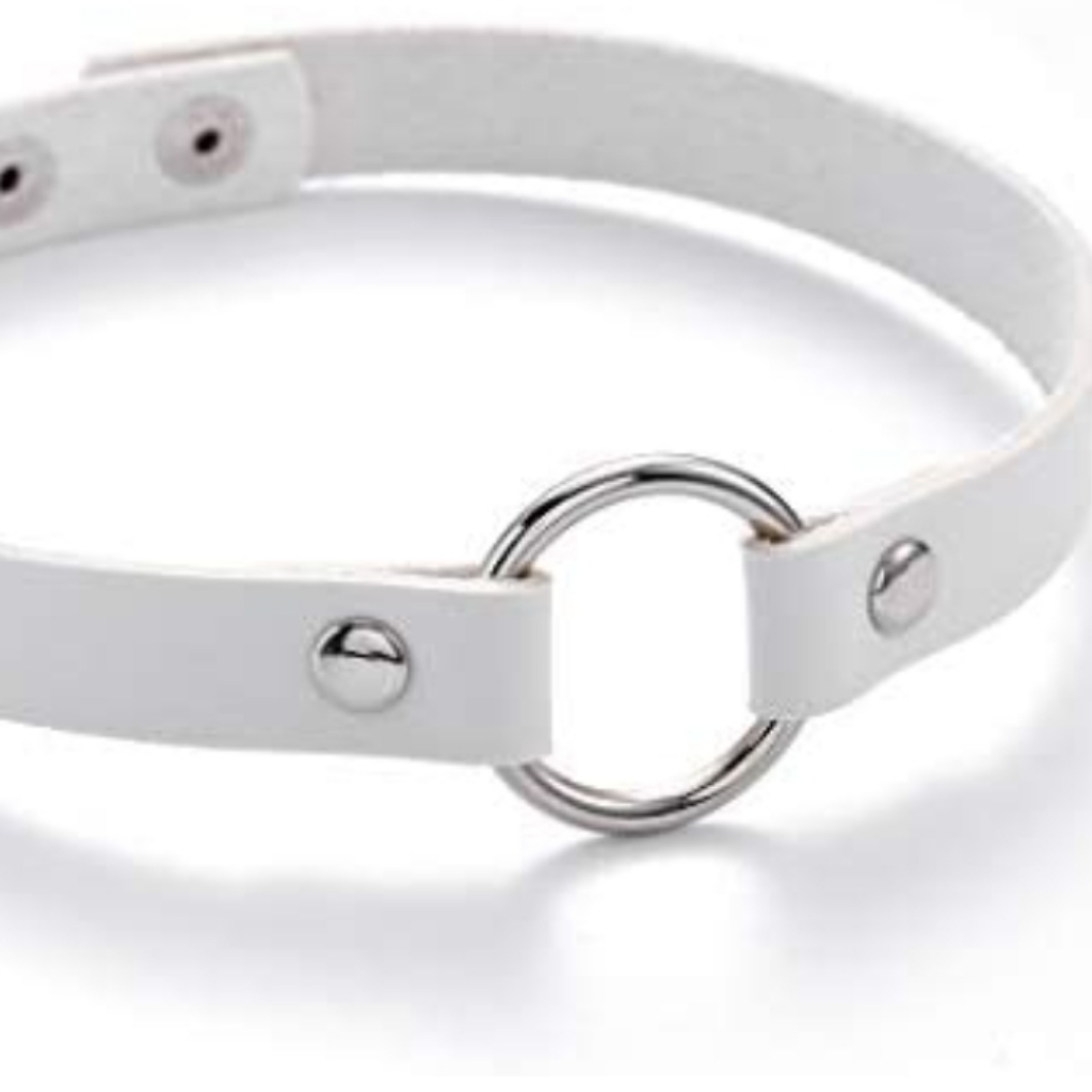 O Ring Choker Necklace